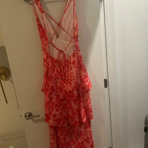 Floral Pink & Red V-Neck Tiered Women’s Dress - Picture 3 of 4